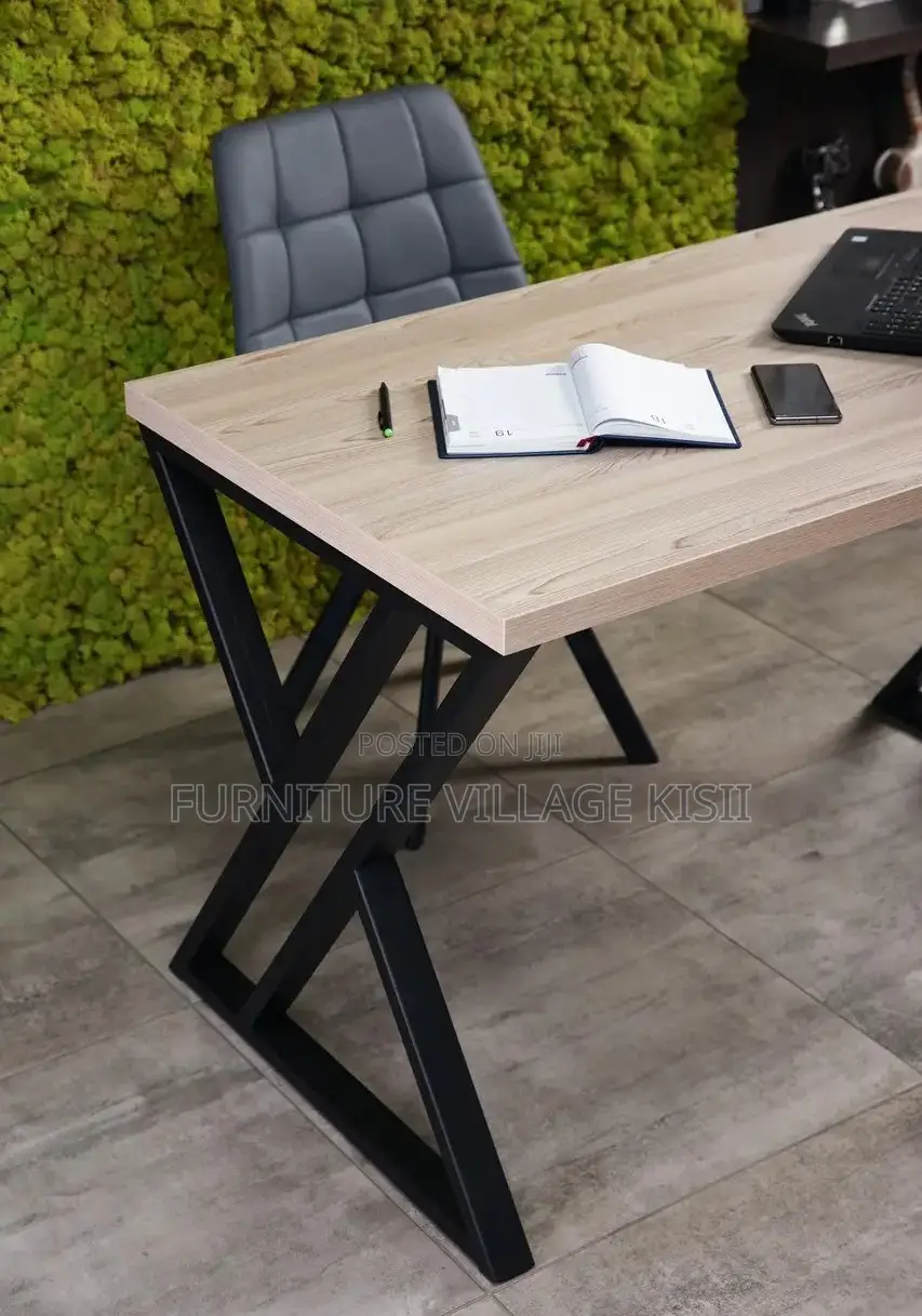 Office Furniture: Generic Computer Desk