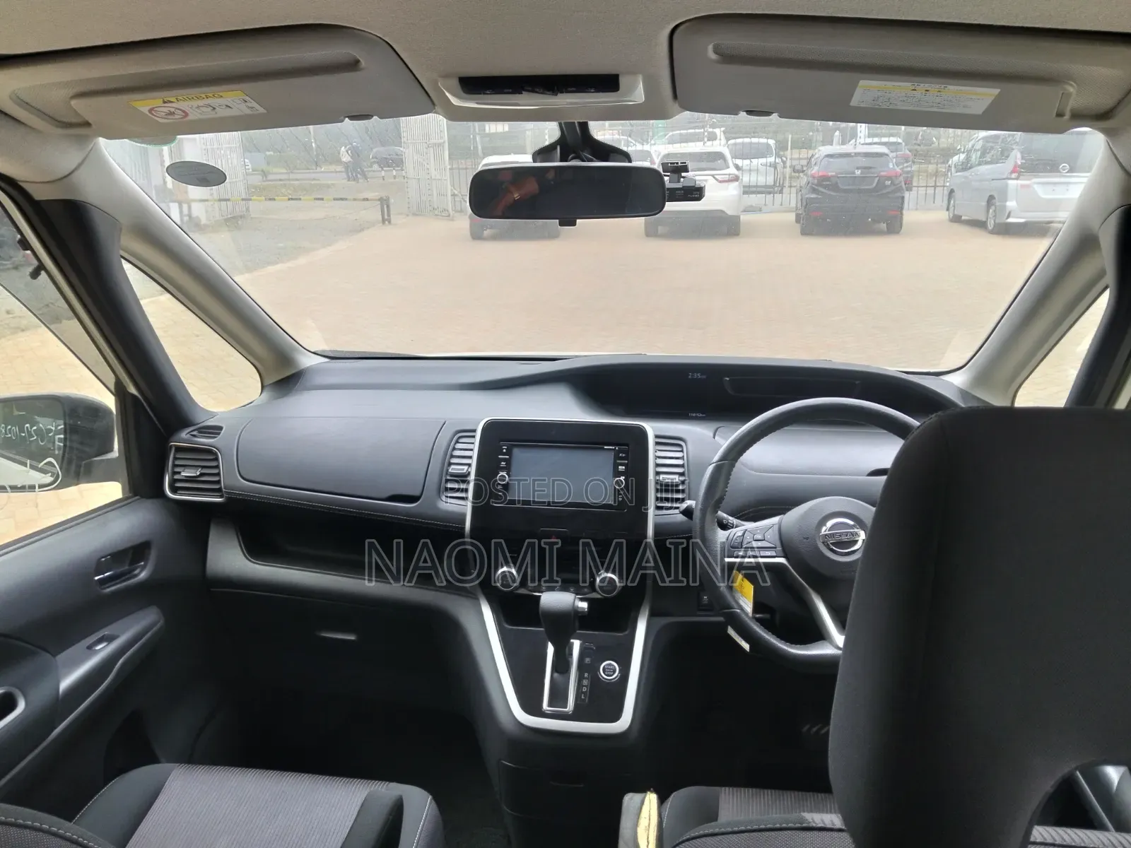 Nissan Serena 2018 White