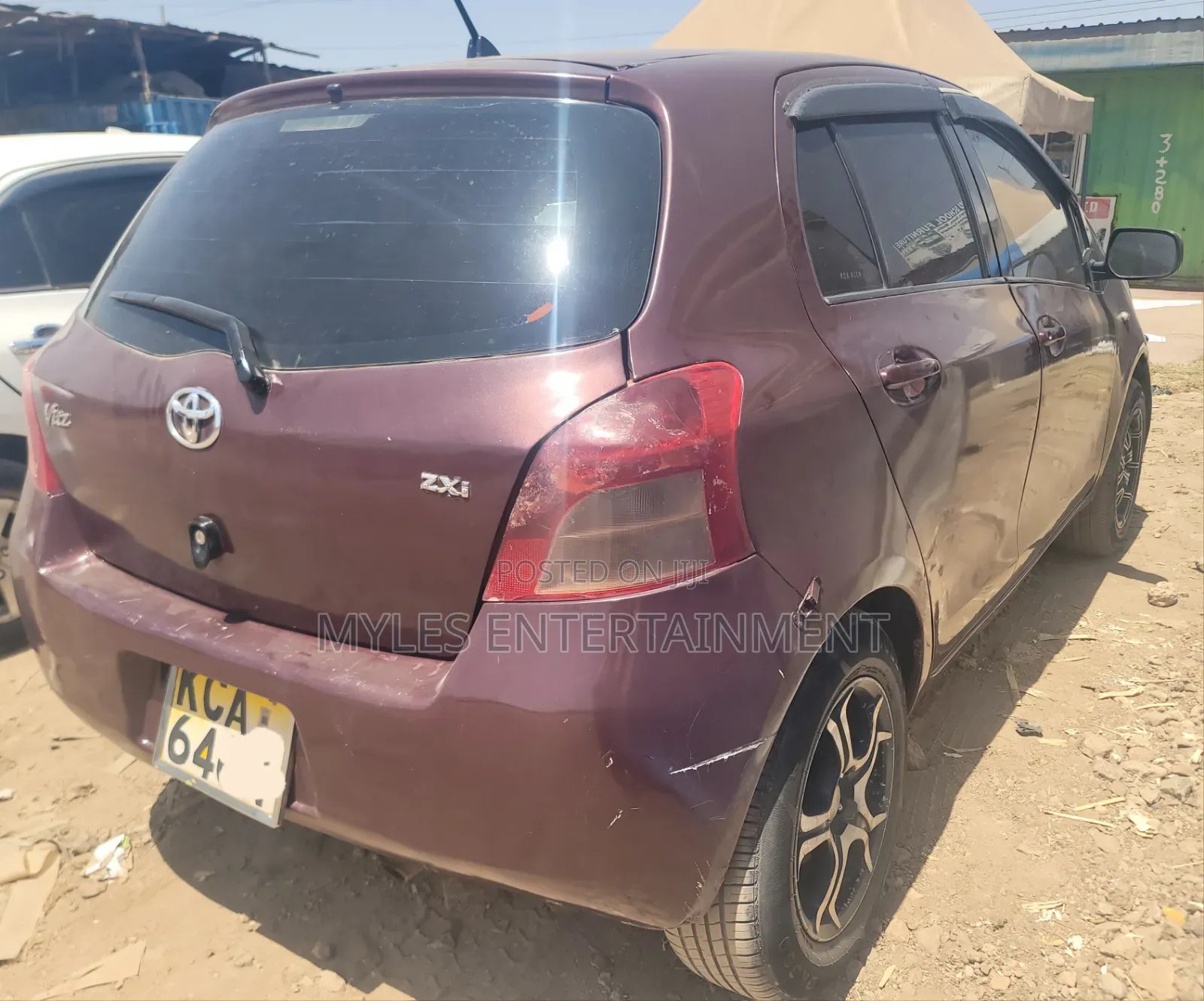 Toyota Vitz 1.3 FWD 5dr 2007 Maroon