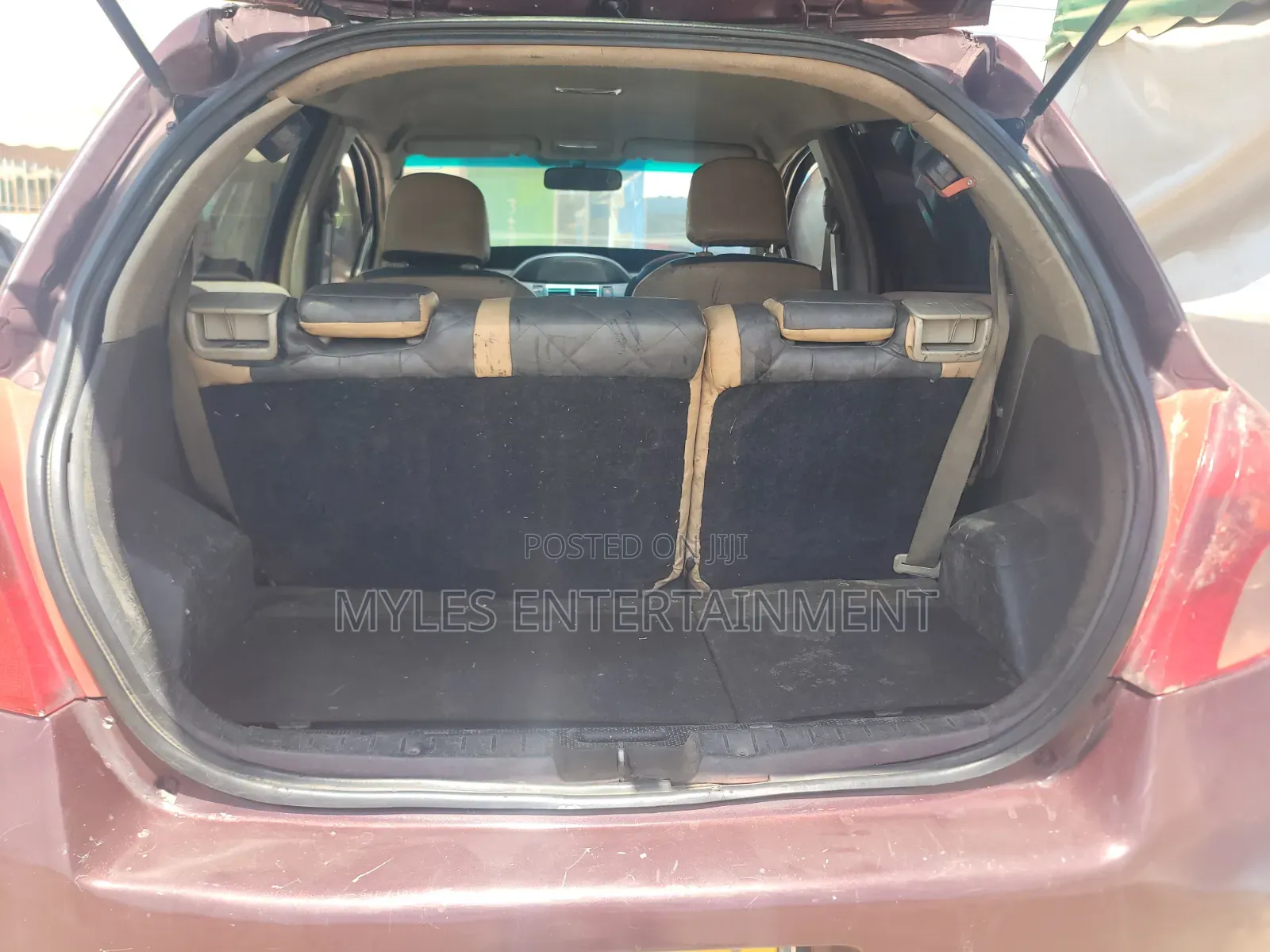 Toyota Vitz 1.3 FWD 5dr 2007 Maroon