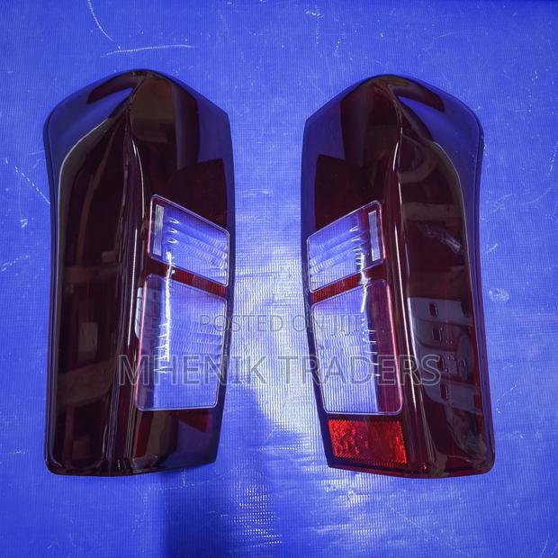 Tail Lens Dmax 2015
