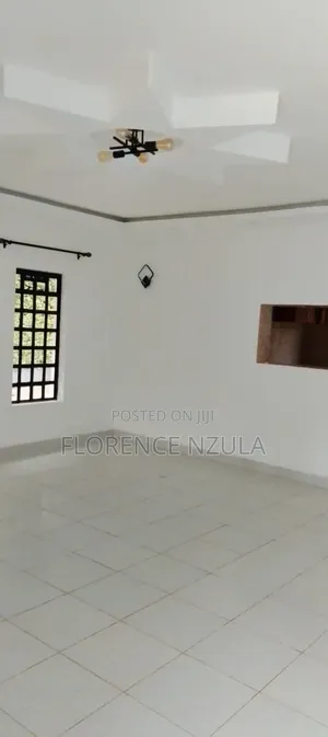 3bdrm Bungalow in Muteero Rd, Karen C for rent