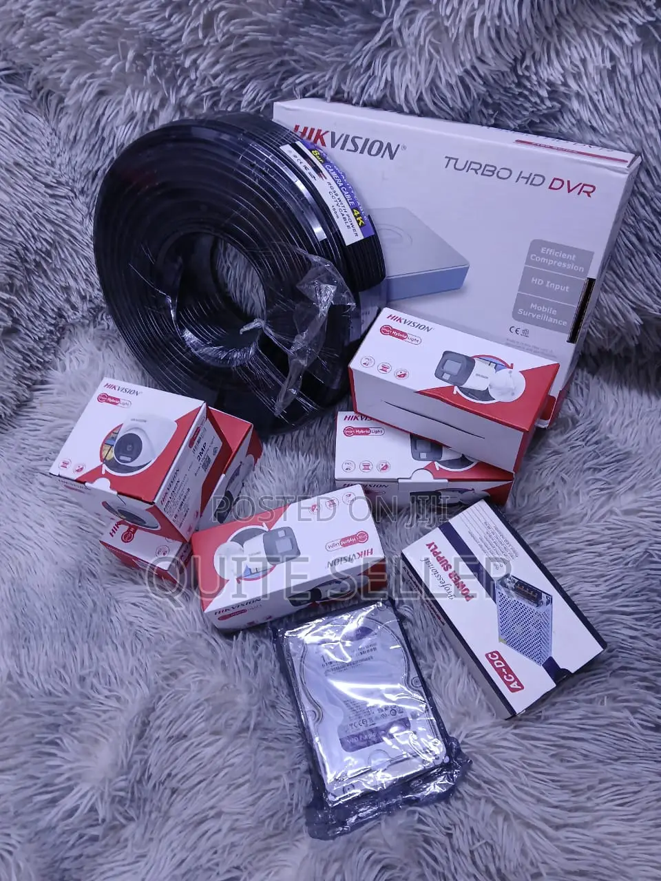 Hikvision Smart Hybrid 2MP 6PC Full-Color Security Camera System 6