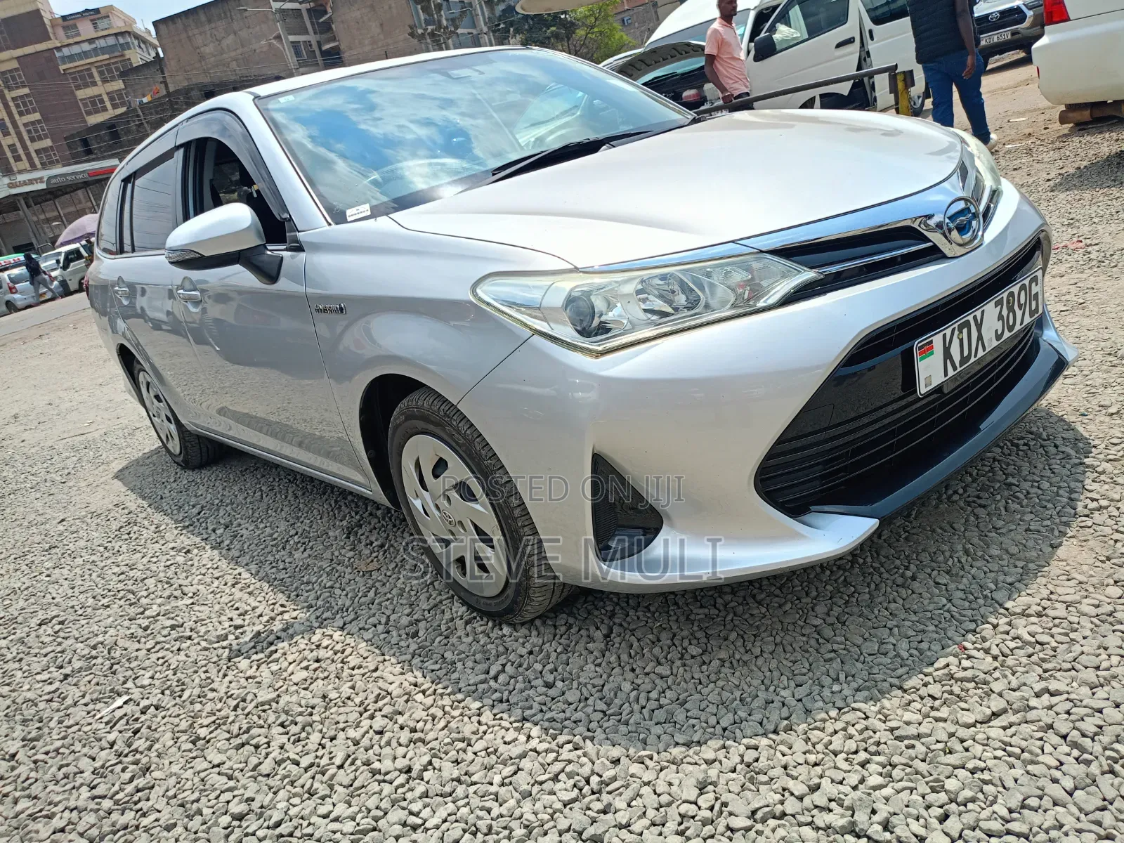 Toyota Corolla Fielder 2019 Silver