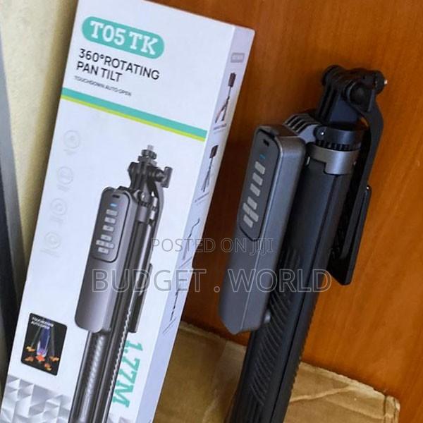T05 360° Phone Rotating Selfie Stick – Tripod Photography Stand