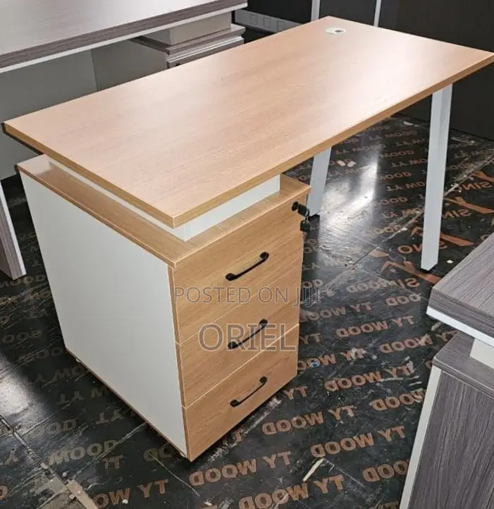 Office Desk : Ergonomic Office Desk With Drawers