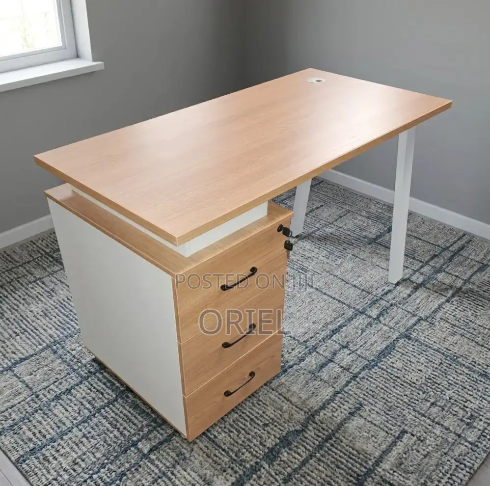 Office Desk : Ergonomic Office Desk With Drawers