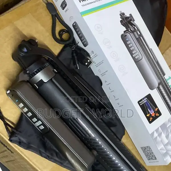 T05 360° Adjustable Phone Selfie Stick Tripod Stand