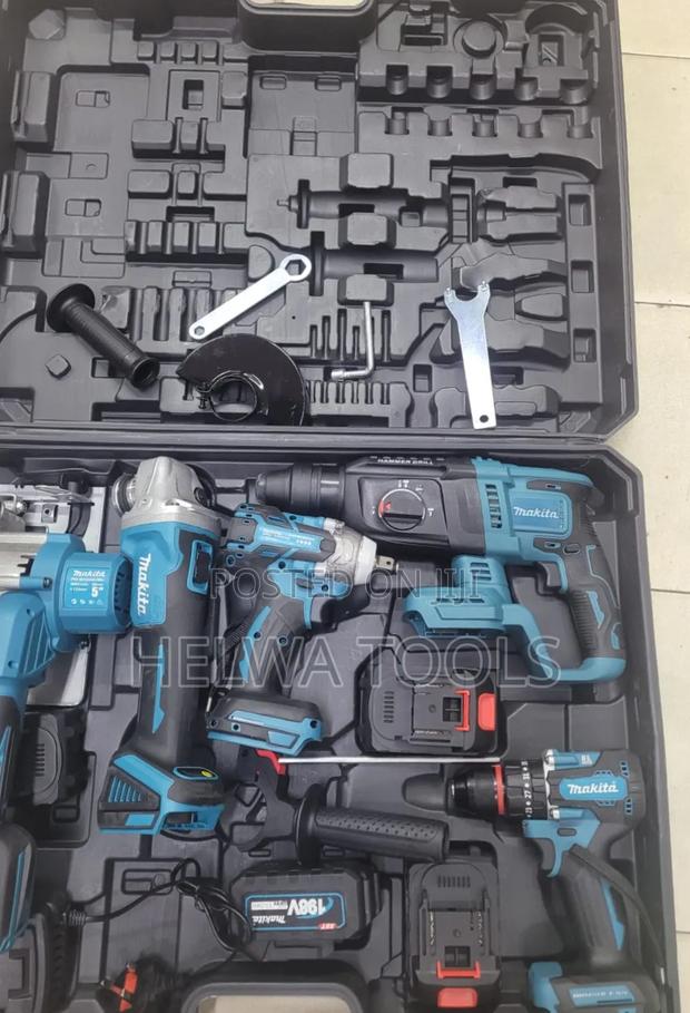5_1 Makita Cordless Combo - main view