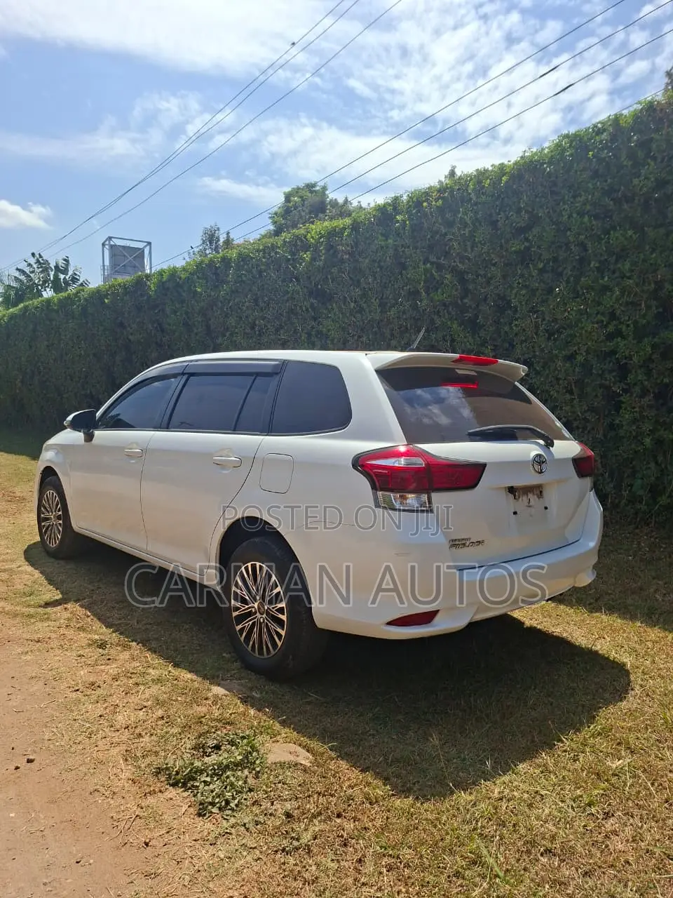 Toyota Corolla Fielder 1.5 Petrol FWD 2017 White