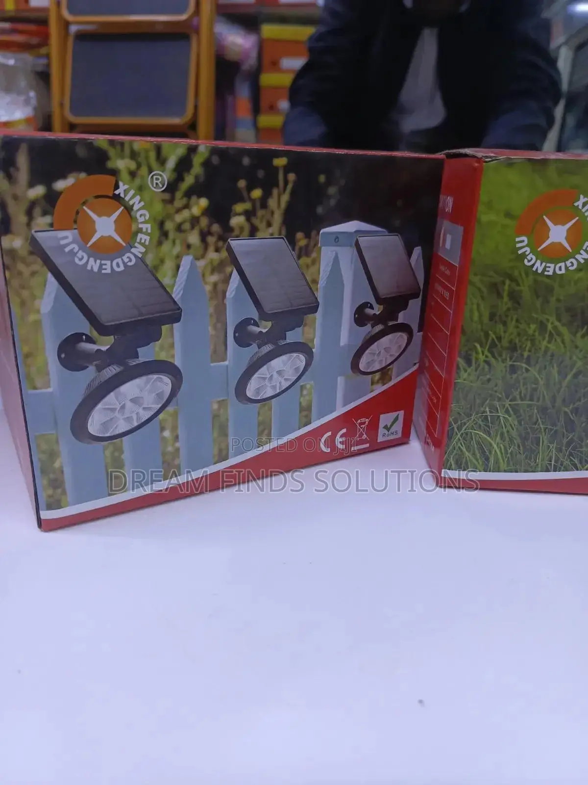 XINGFENGJU Solar Landscape Spotlights – 2-in-1 Waterproof