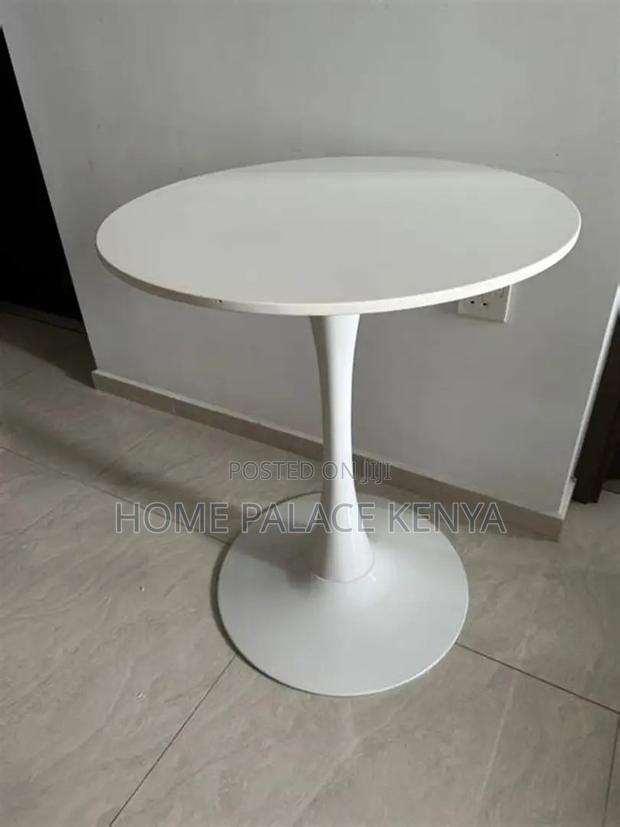 Dining Table; High Quality Knoll Style Dining Pedestal Table - thumbnail 3