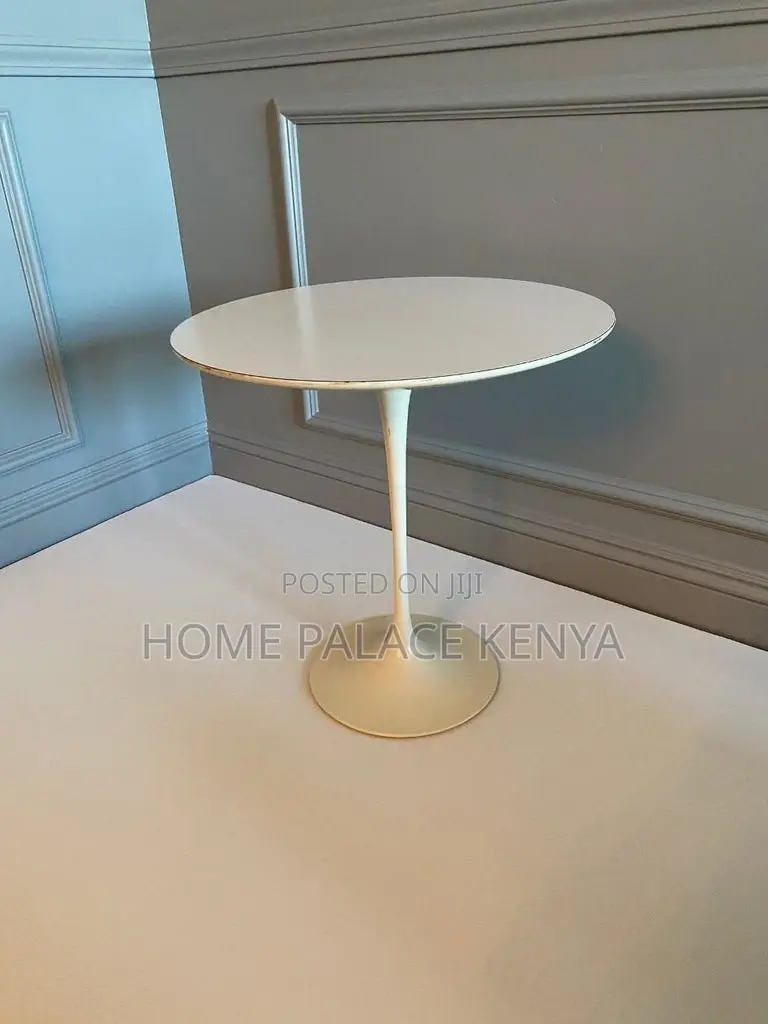 Dining Table; High Quality Knoll Style Dining Pedestal Table