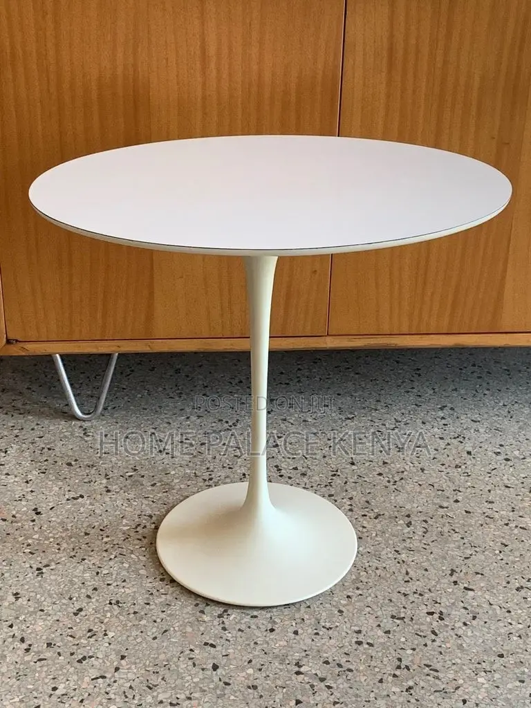 Dining Table; High Quality Knoll Style Dining Pedestal Table