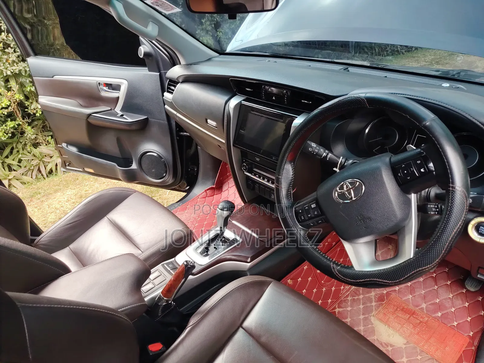 Toyota Fortuner 2018 Brown