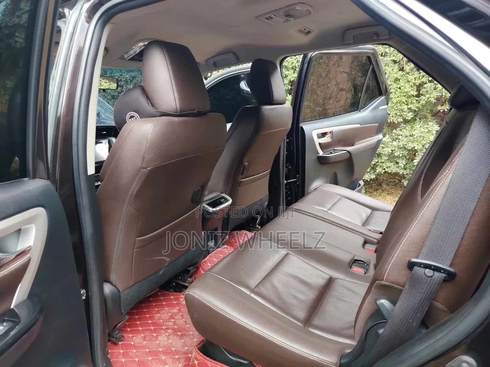 Toyota Fortuner 2018 Brown