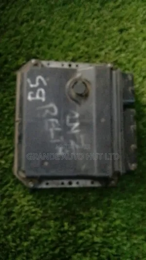 2nz Ecu/Engine Computer Sienta