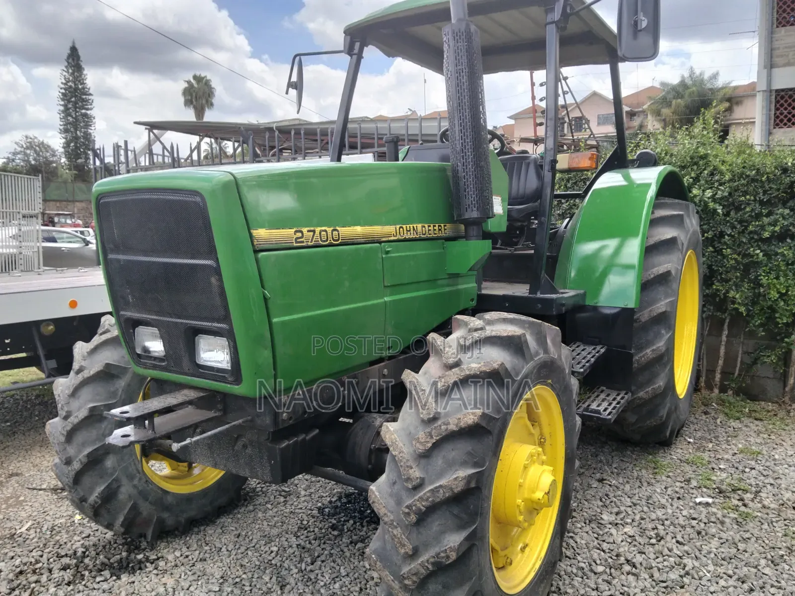 X Japan John Deere 2700 4x4