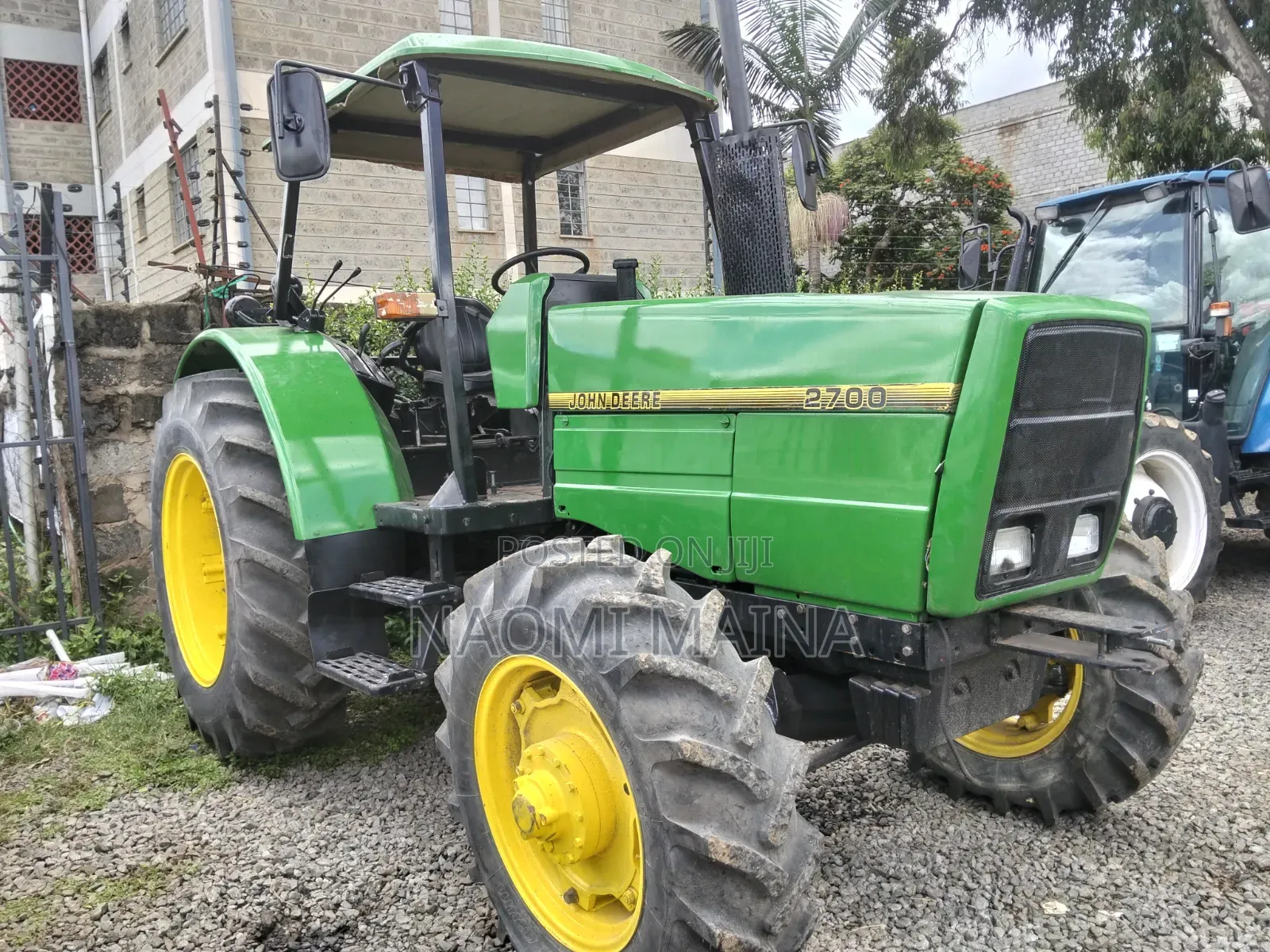 X Japan John Deere 2700 4x4