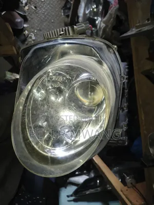 Nissan Juke Headlight