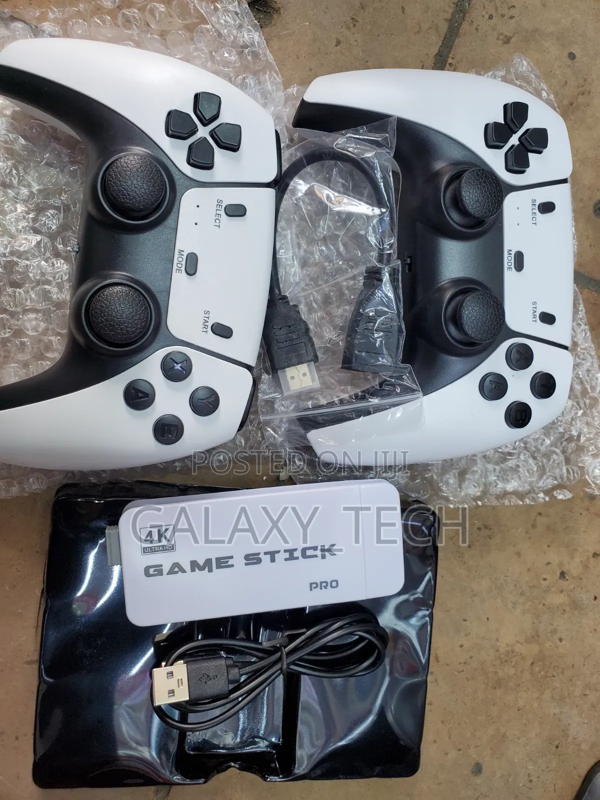  Game Stick + 2 Wireless Gamepads