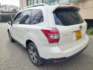 Subaru Forester 2016 White