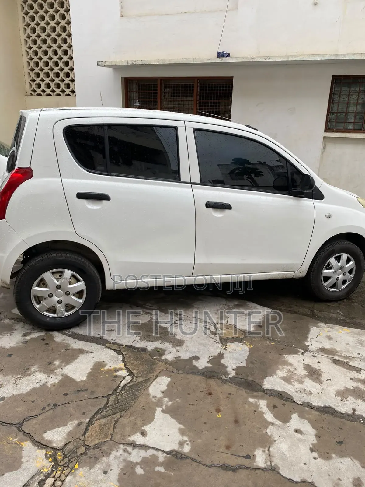 Suzuki Alto 2013 White