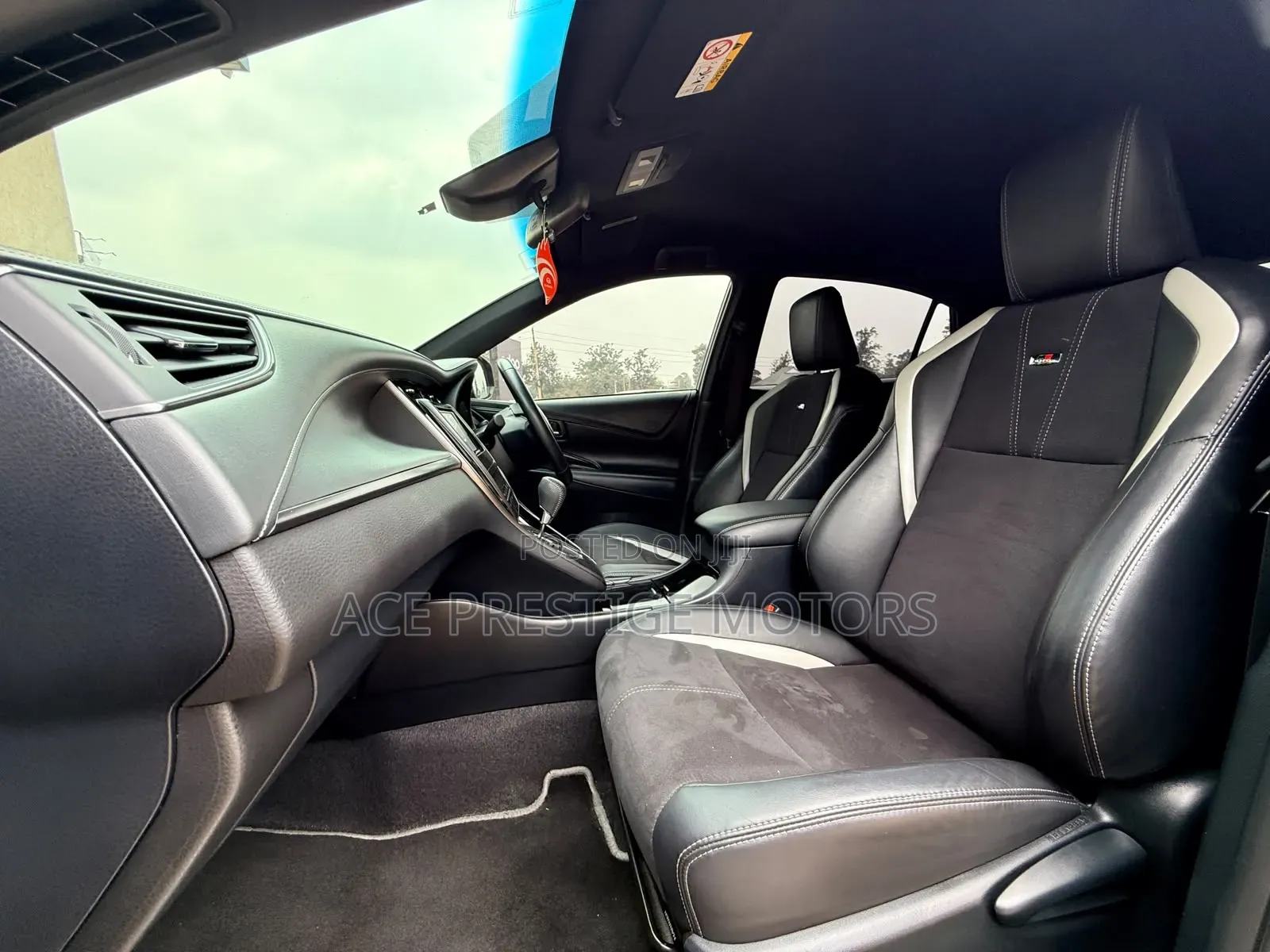 Toyota Harrier 2019 Black