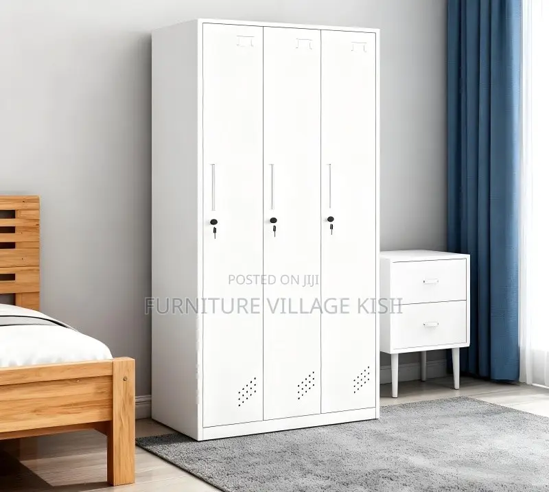 Locker Cabinet: 3-Door Steel Storage Cabinet