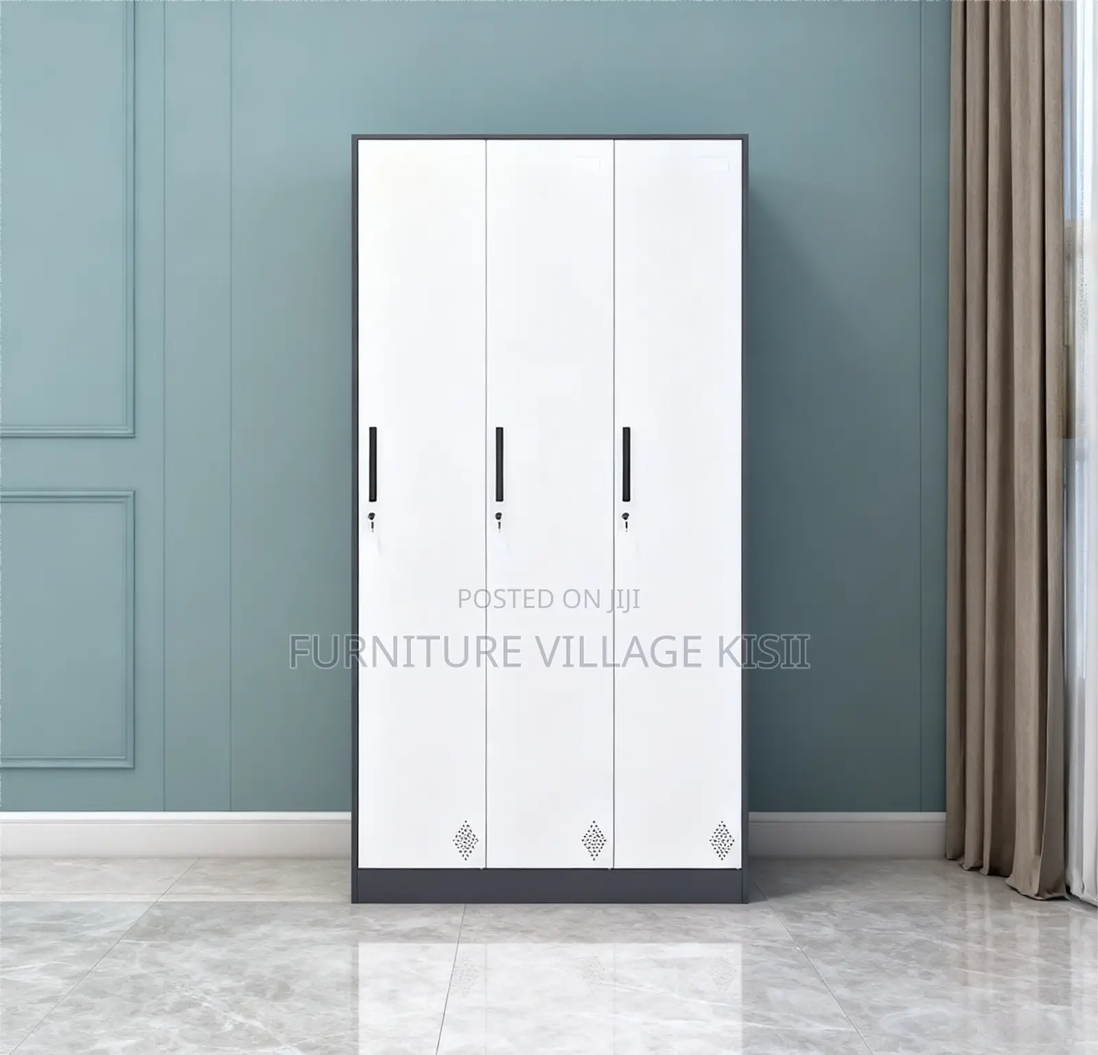Locker Cabinet: 3-Door Steel Storage Cabinet