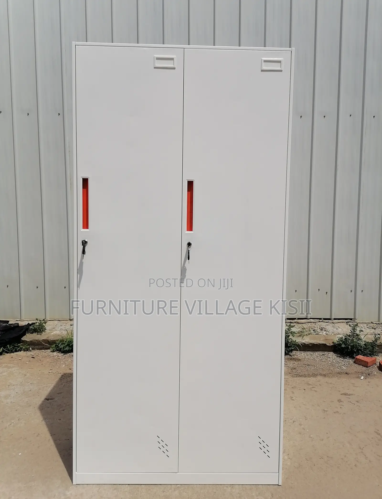 Locker Cabinet: 3-Door Steel Storage Cabinet