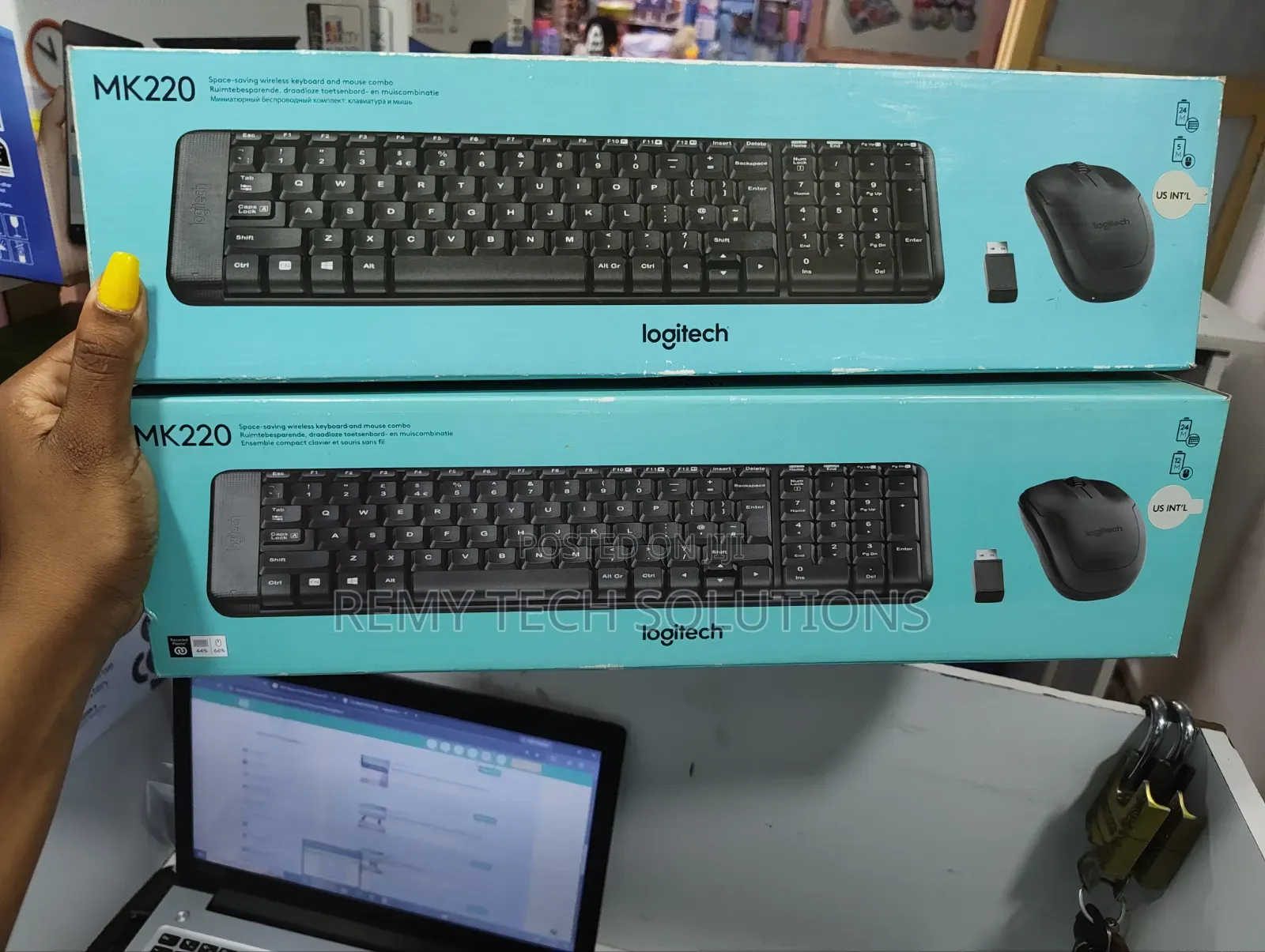 Logitech Mk220 Wireless Combo || Logitech Mk220 Wireless Combo