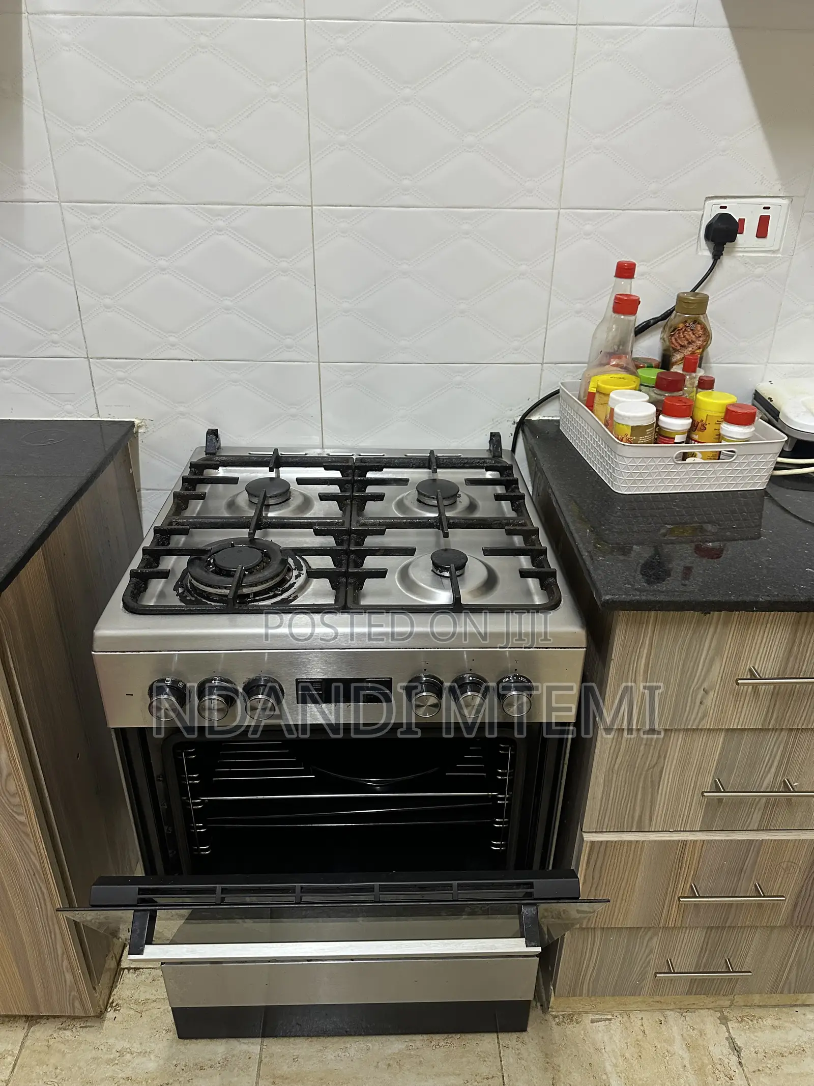 BEKO 60×60cm 4-Gas Burner Cooker