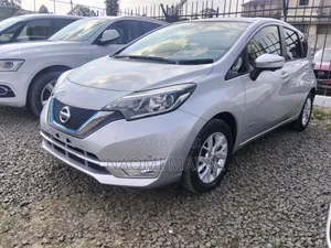 Nissan Note 2019 Silver