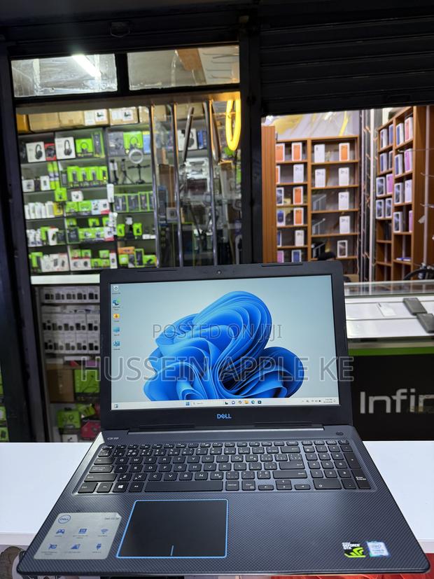 Laptop Dell 8GB Intel Core i5 SSD 256GB - main view