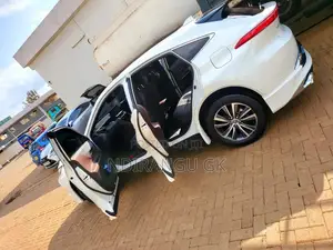 Toyota Harrier 2022 White