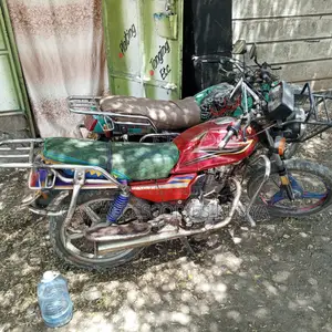 Captain CP150-10 2013 Red