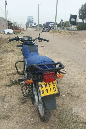 Honda CB 2021 Blue