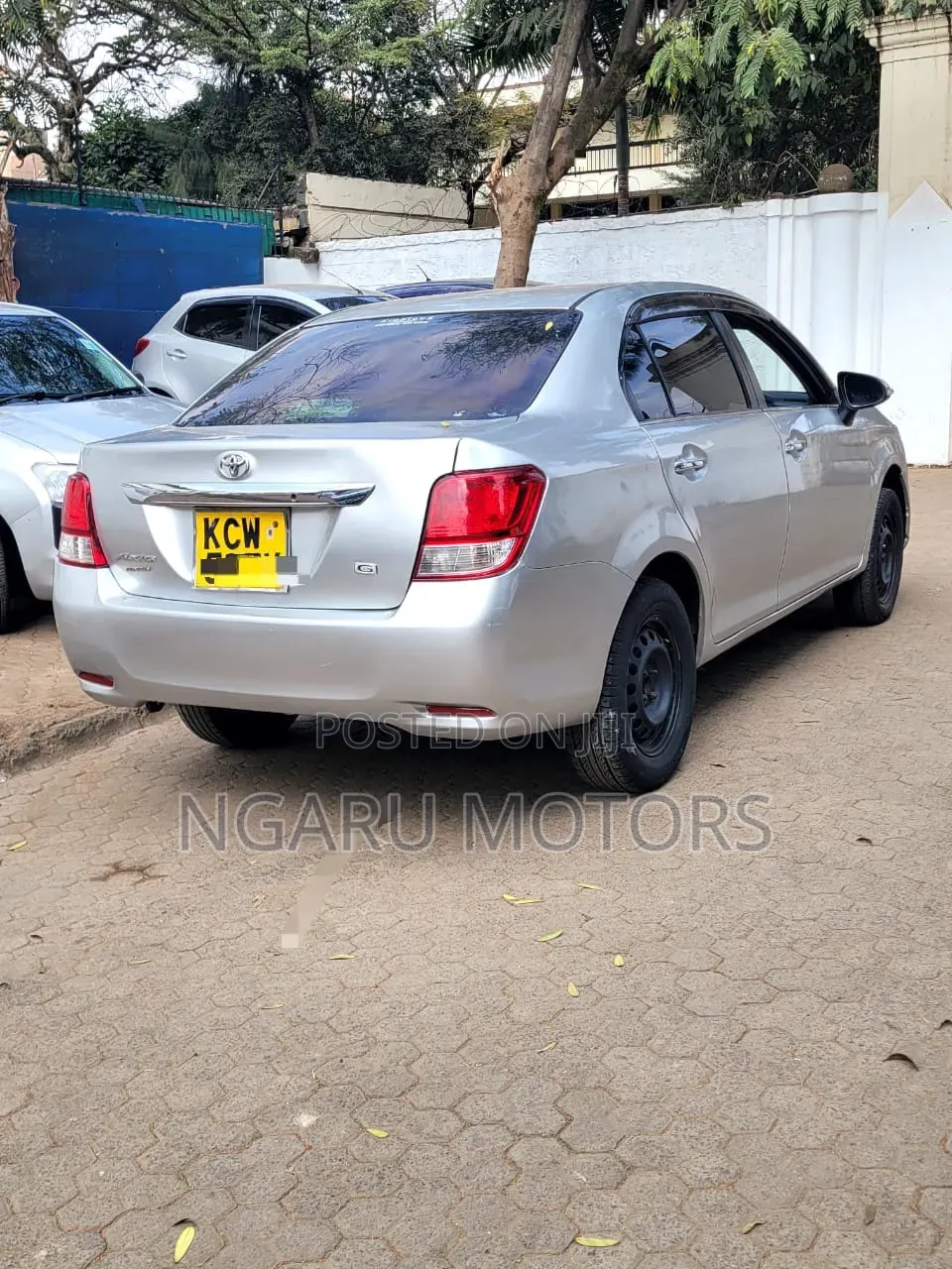 Toyota Axio 2012 Silver