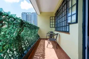 Cozy Westland 2 Bedroom Apartment on School Lane Near Sarit Centre