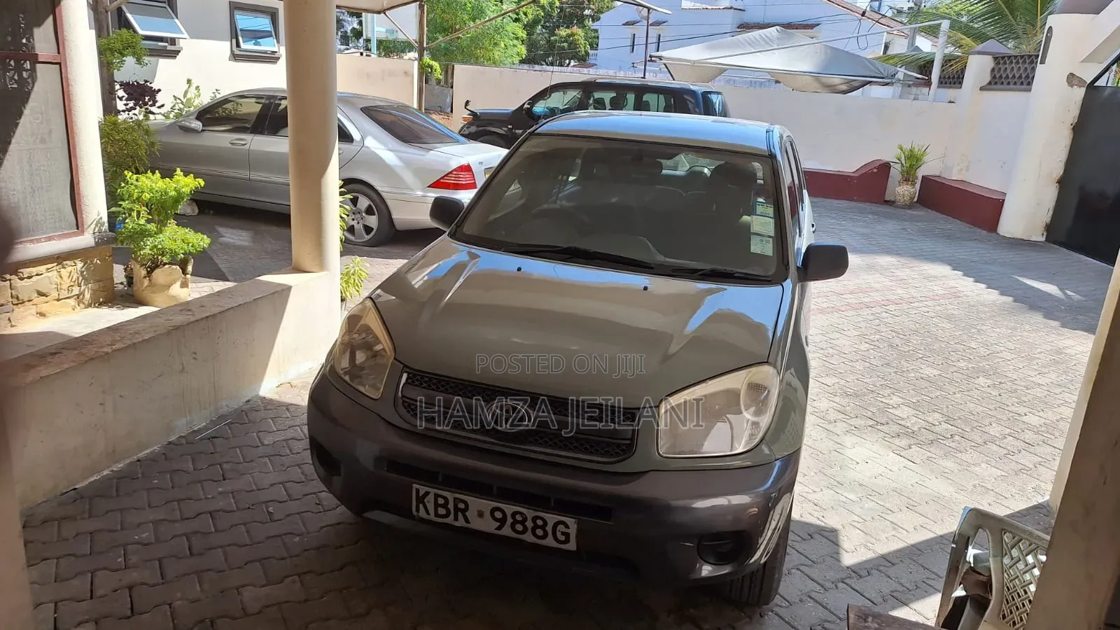 Toyota RAV4 2005 White