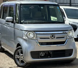 Honda N-Box 2019 Silver