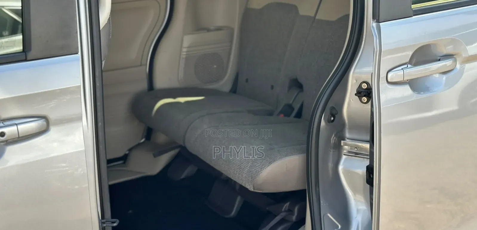 Honda N-Box 2019 Silver