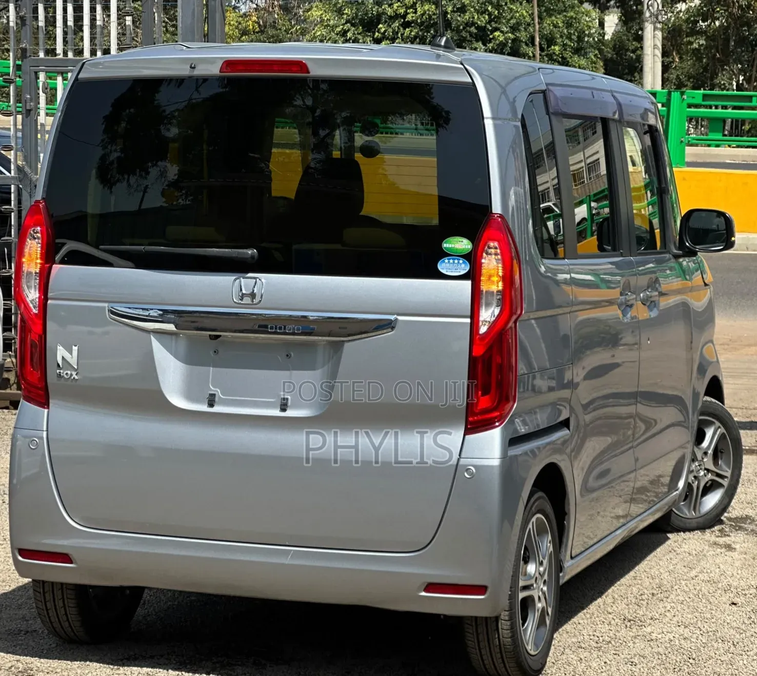 Honda N-Box 2019 Silver