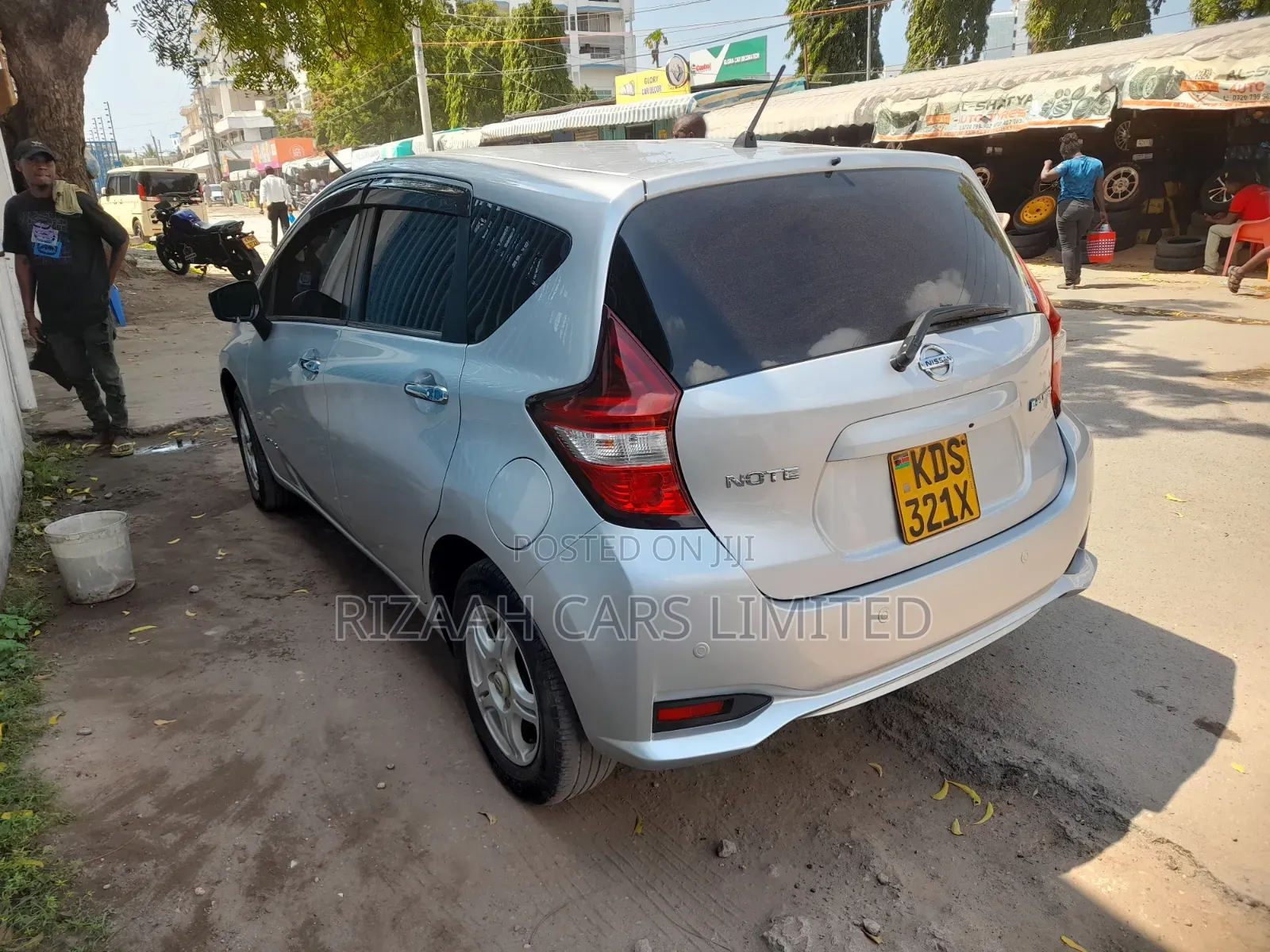 Nissan Note 2018 Silver