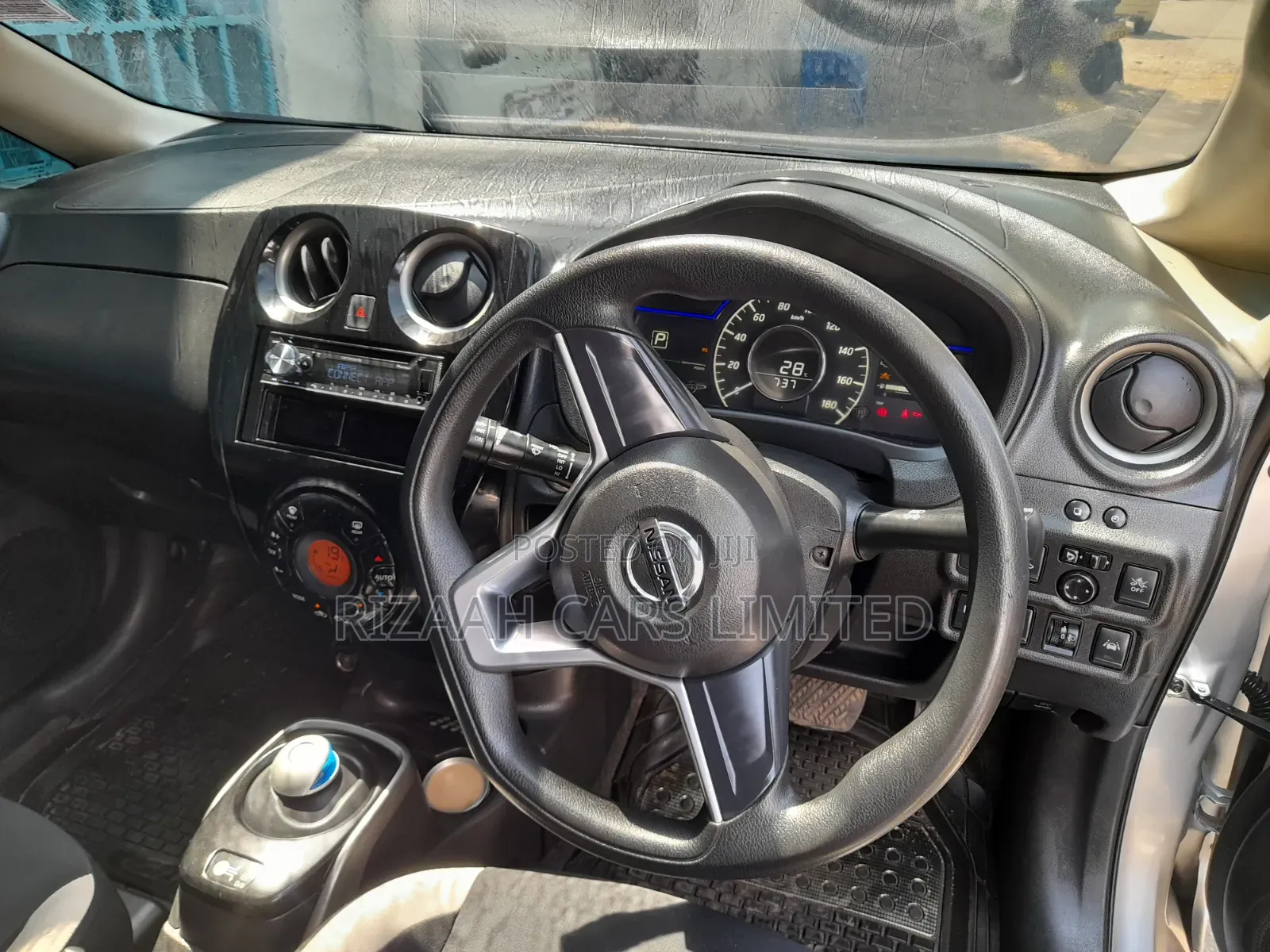 Nissan Note 2018 Silver