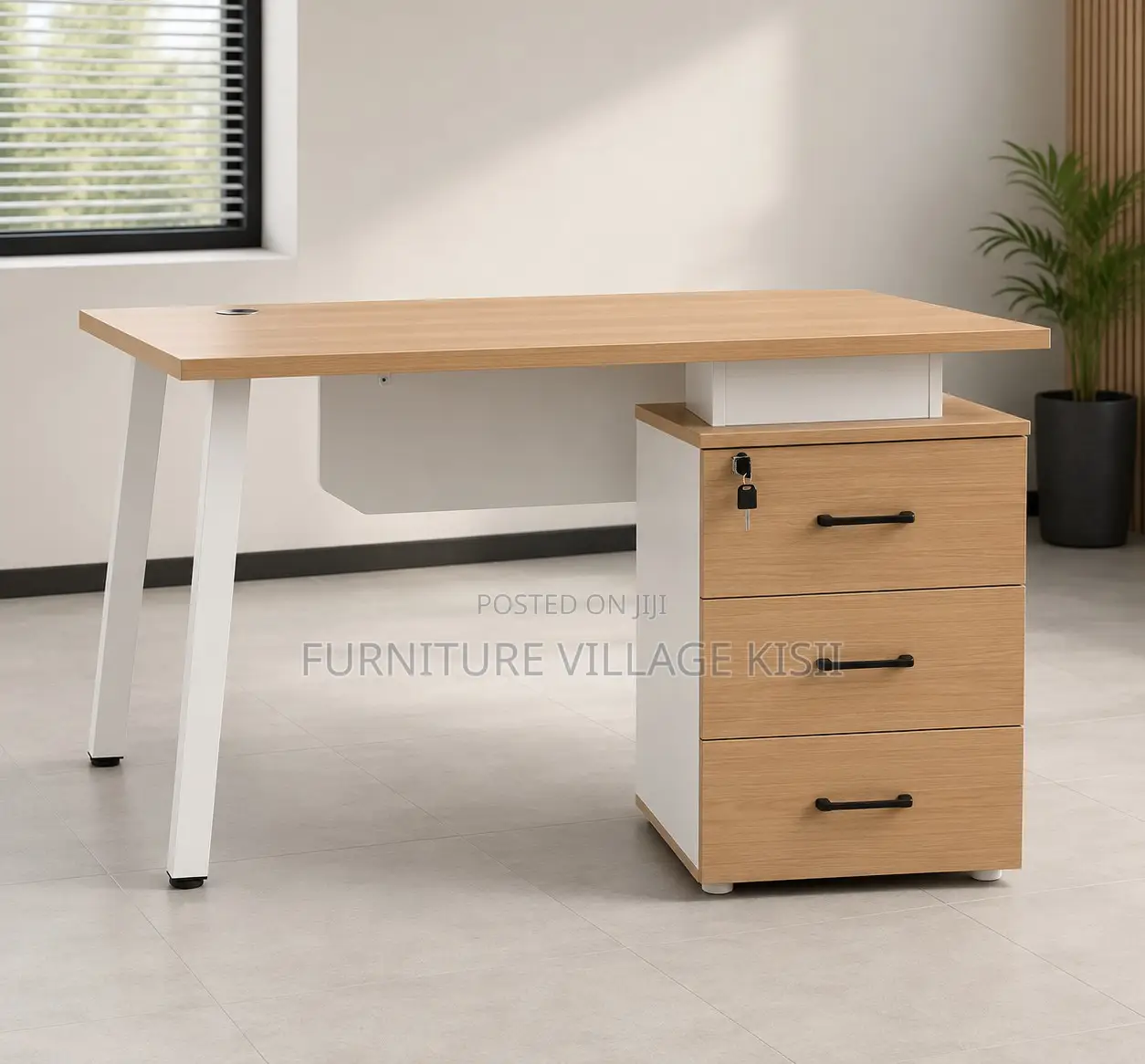 Office Furniture; Modern Office Desk With Drawers