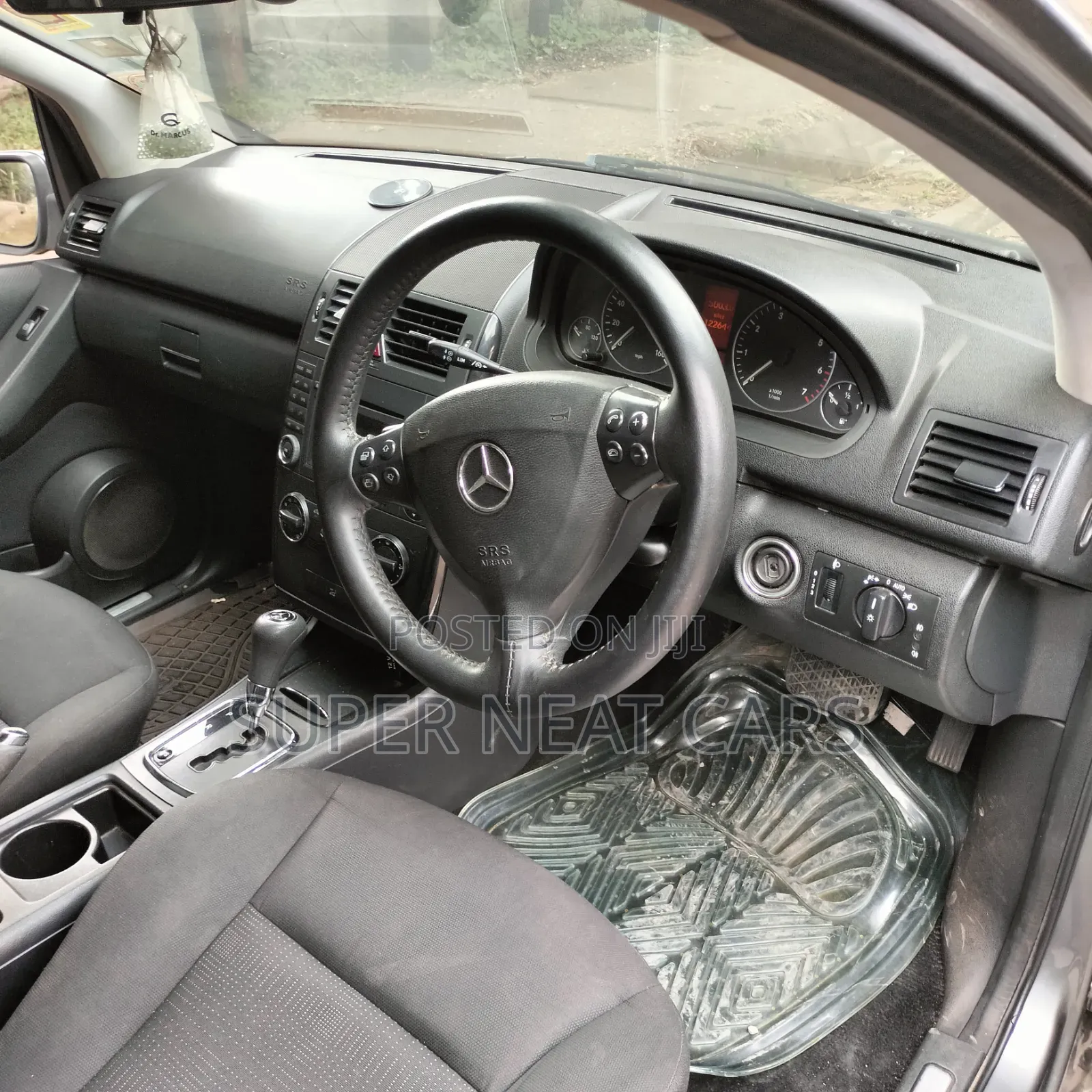 Mercedes-Benz A-Class 2011 Gray