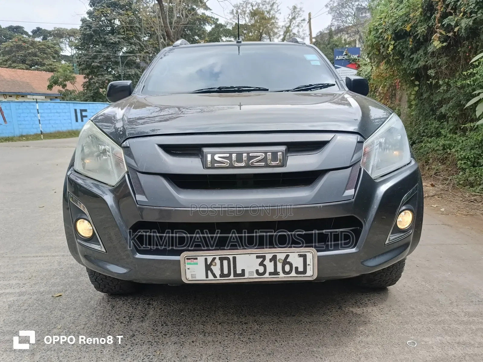 Isuzu D-MAX 2022 Gray