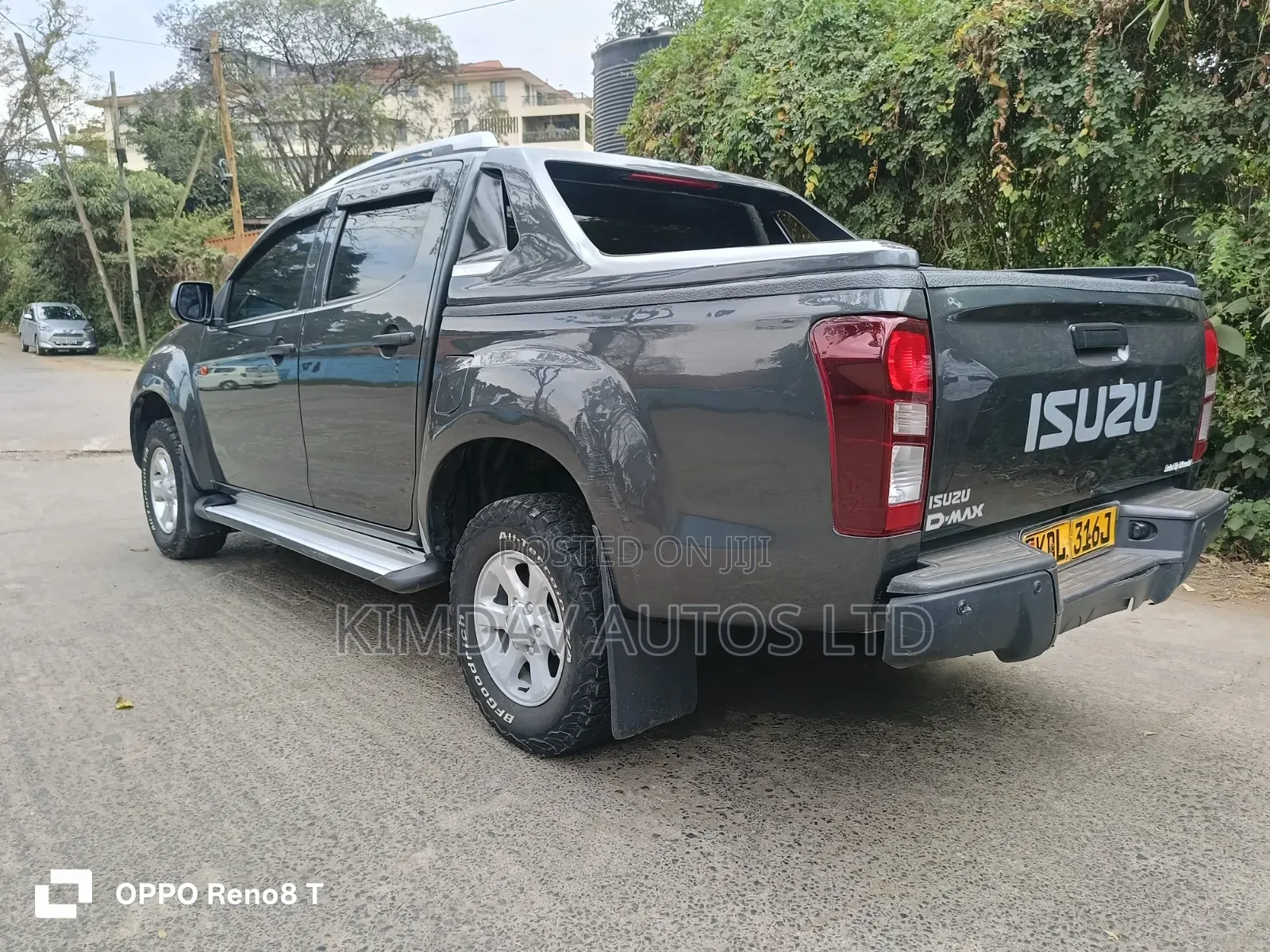 Isuzu D-MAX 2022 Gray